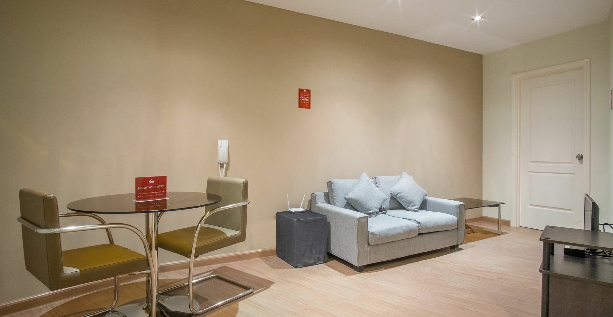 Zen Home Gramercy Residences Makati Makati City Exterior foto